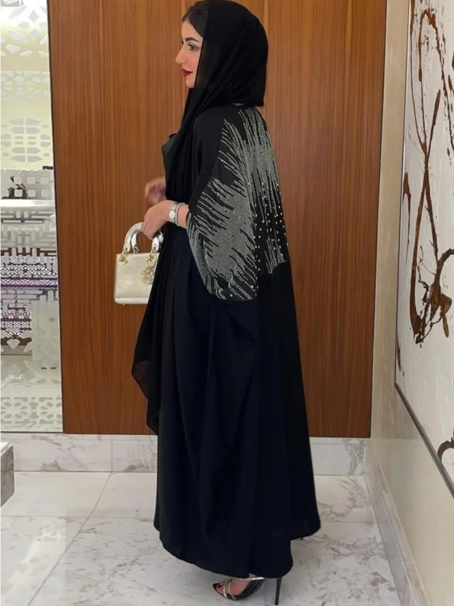 Muslim Abaya mit Diamant-Strass, Elegantes Party-Kaftan Jalabiya, Ramadan Dubai Abaya, Arabisches Maxikleid